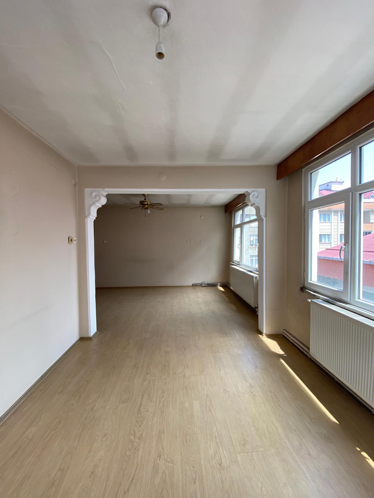 MABEL GAYRİMENKUL/ CUMHURİYET MAHALLESİ 2+1 SATILIK DAİRE